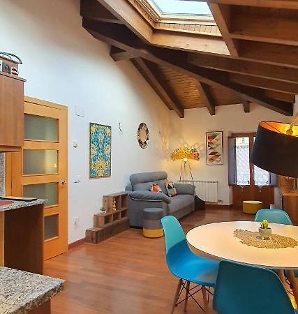 Cal Tranquil Camprodon, Acollidor Atic Al Centre Apartman Kültér fotó