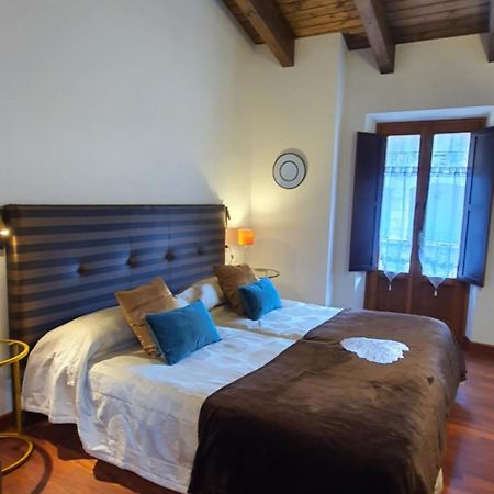 Cal Tranquil Camprodon, Acollidor Atic Al Centre Apartman Szoba fotó