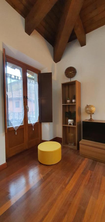 Cal Tranquil Camprodon, Acollidor Atic Al Centre Apartman Kültér fotó