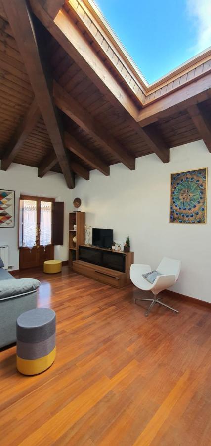 Cal Tranquil Camprodon, Acollidor Atic Al Centre Apartman Kültér fotó